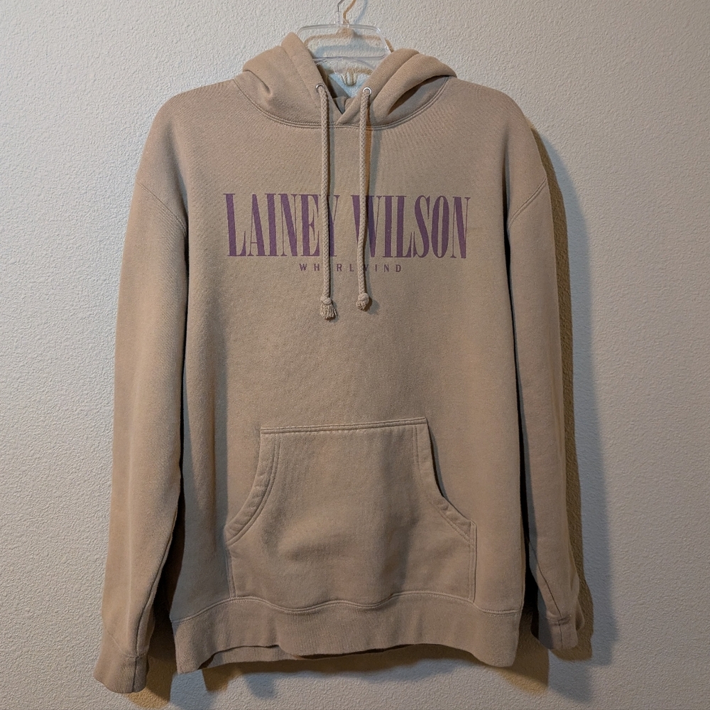 Lainey Wilson Whirlwind Size Medium Tan Graphic Hoodie